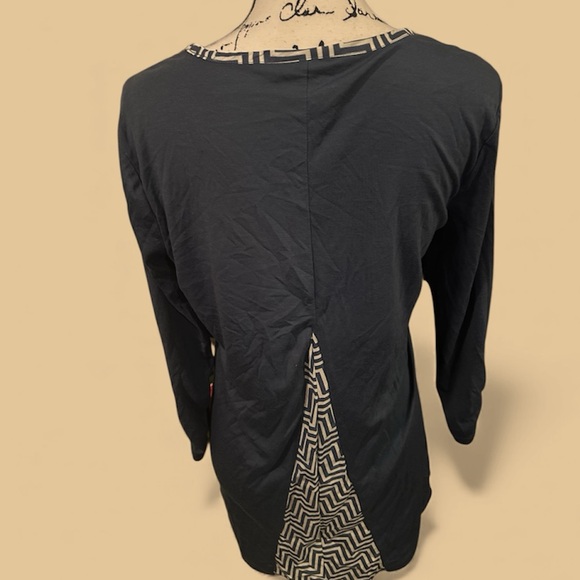 Style & Co Sequin Bird Shirt - Picture 2 of 8